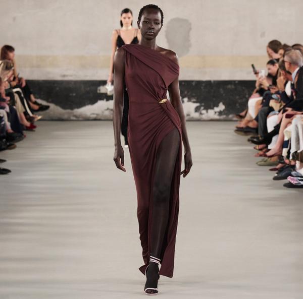 Elisabetta Franchi Robe Red Carpet Asymétrique En Jersey