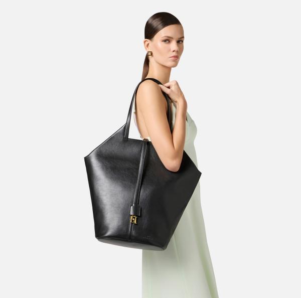 Elisabetta Franchi Sac Hobo Everywhere De Grande Taille En Cuir