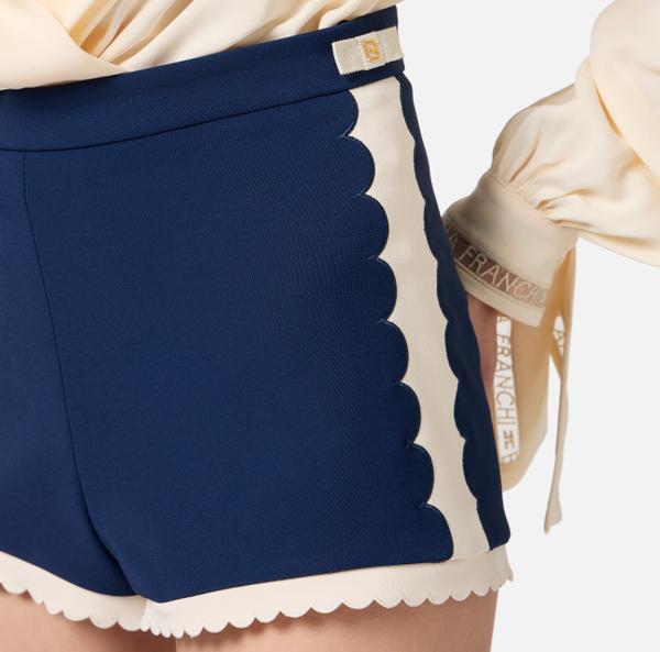 Elisabetta Franchi Short En Double Crêpe Stretch Avec Feston Brodé