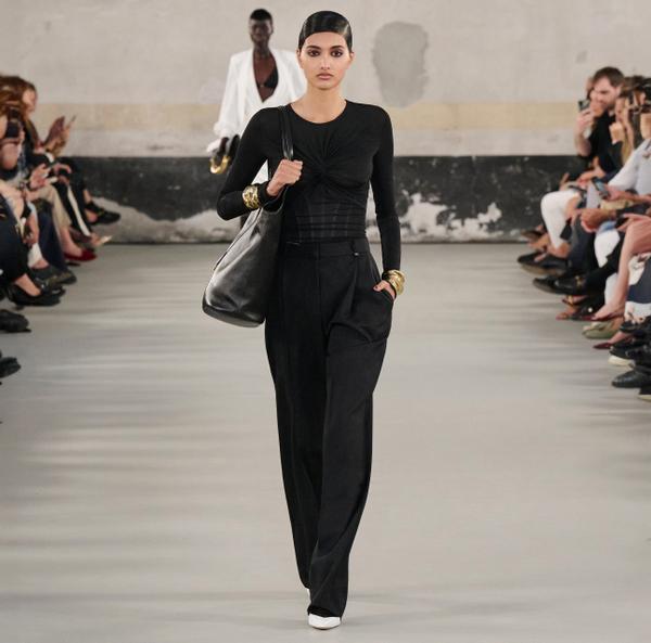 Elisabetta Franchi Top En Organdi Stretch Avec Drapé