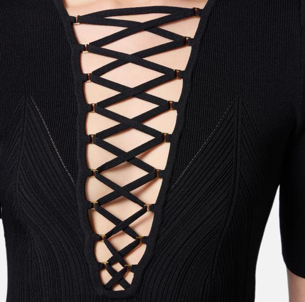 Elisabetta Franchi Top En Tricot Avec Lacets Croisés