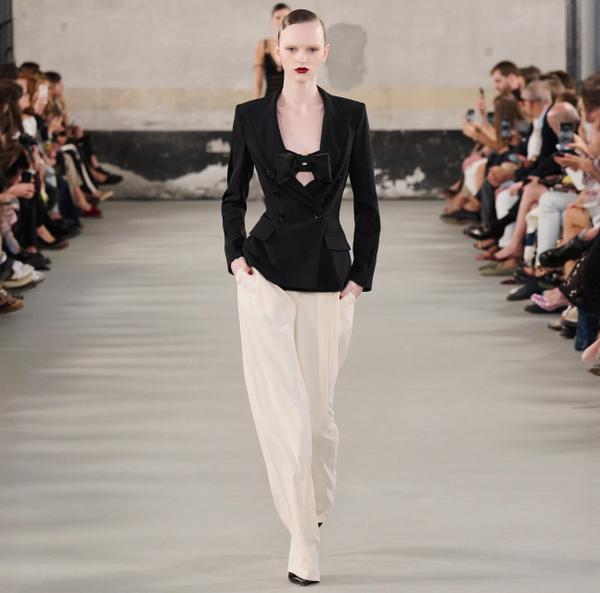 Elisabetta Franchi Veste En Crêpe Avec Bandes En Satin