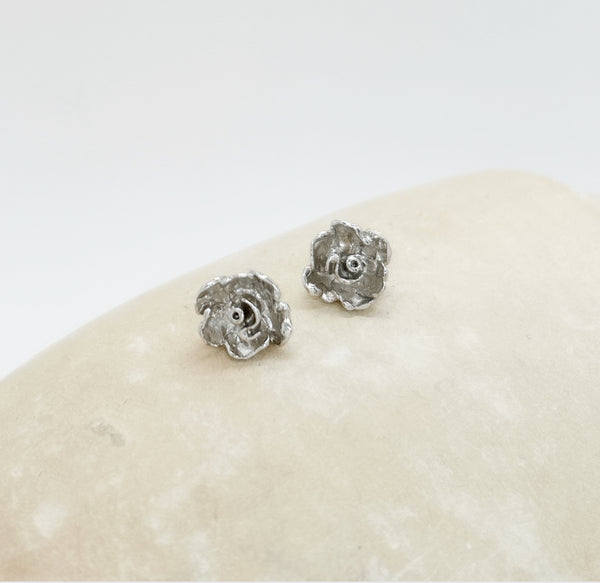 elise tsikis paris Boucles d'oreilles Cerna - archive