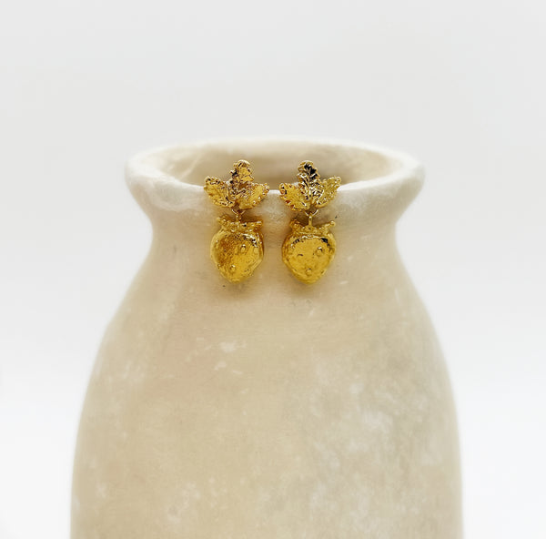 elise tsikis paris Boucles d'oreilles Fraisia - archive