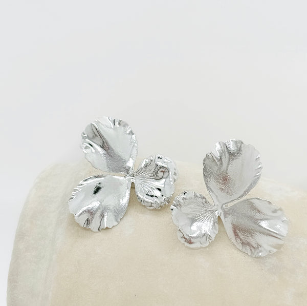 Elise Tsikis Paris Boucles D'oreilles Pensée Medium