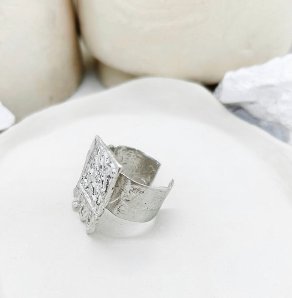 Elise Tsikis Paris Bague Kleos