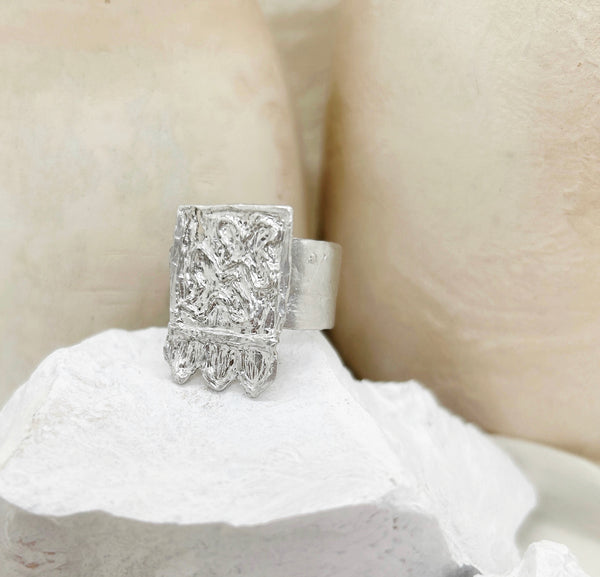 Elise Tsikis Paris Bague Kleos