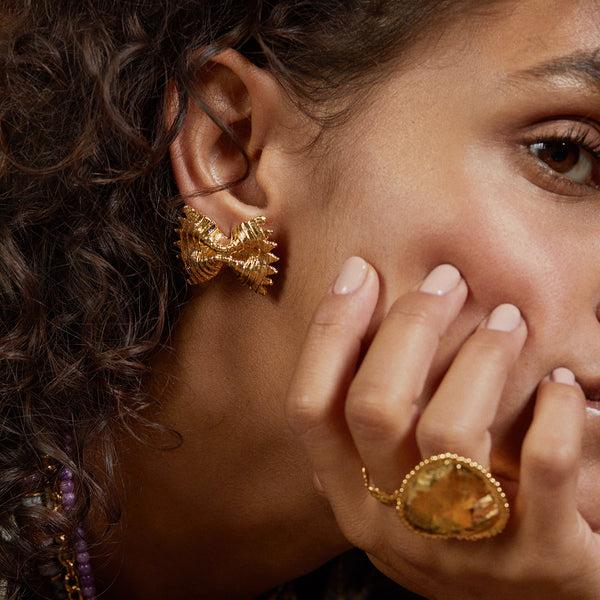 Elise Tsikis Paris Boucles D'oreilles Guanella