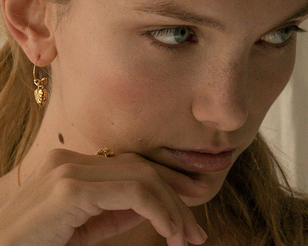 Elise Tsikis Paris Boucles D'oreilles Lyha