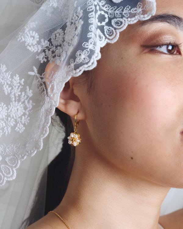 Elise Tsikis Paris Boucles D'oreilles Nealia