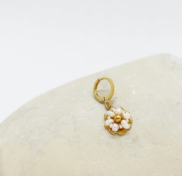 Elise Tsikis Paris Boucles D'oreilles Nealia