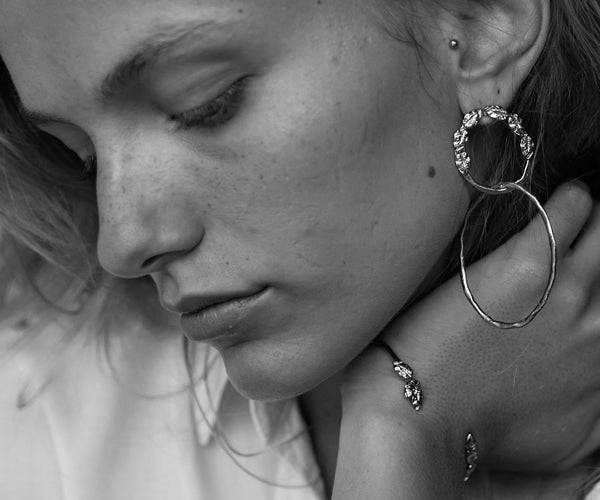 Elise Tsikis Paris Boucles D’oreilles Thisbe
