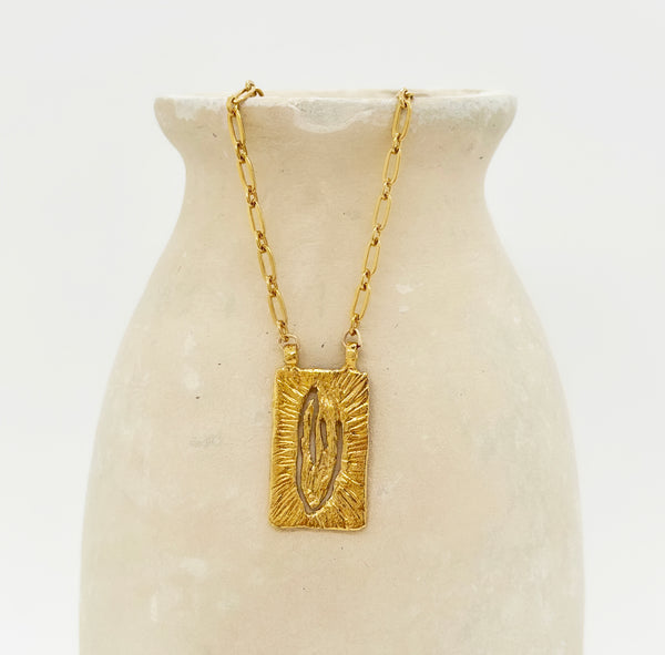 elise tsikis paris Colier Ionia - archive