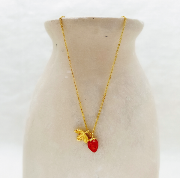 Elise Tsikis Paris Collier Berris