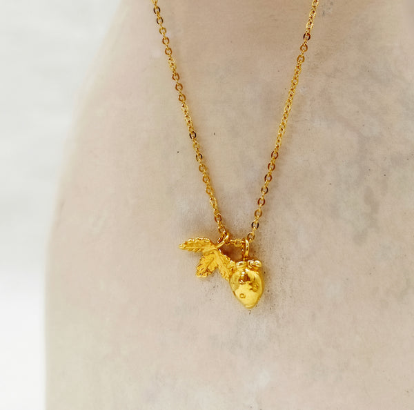 elise tsikis paris Collier Berris