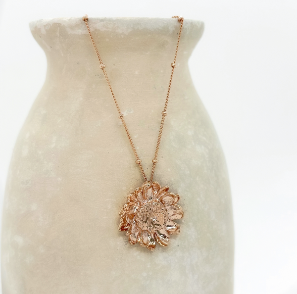 Elise Tsikis Paris Collier Cordes