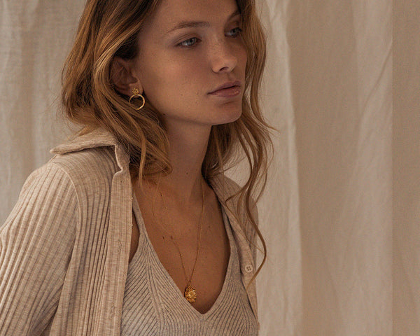 Elise Tsikis Paris Collier Cordes