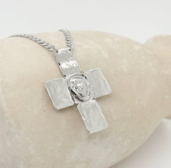 Elise Tsikis Paris Collier Delphes