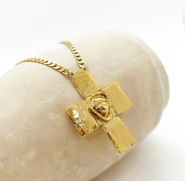 elise tsikis paris Collier Delphes