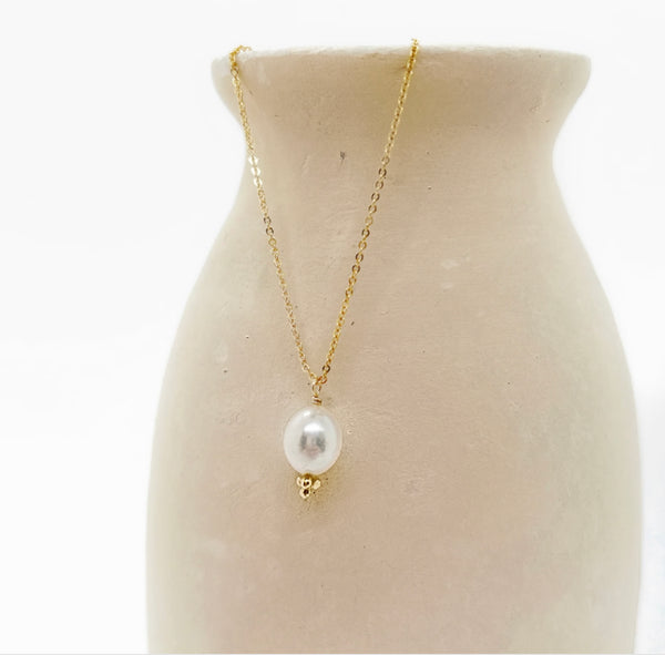 elise tsikis paris Collier Elias