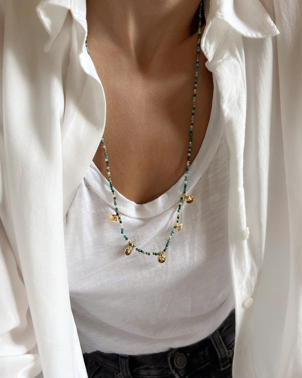 Elise Tsikis Paris Collier Evren