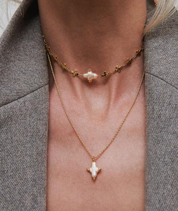 Elise Tsikis Paris Collier Hydros