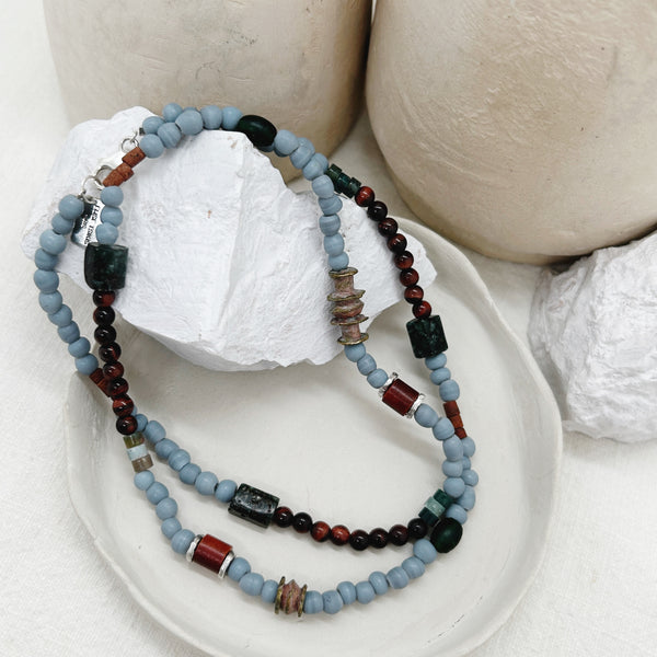 Elise Tsikis Paris Collier Nikos