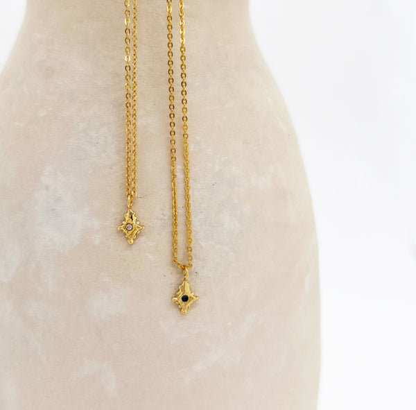 Elise Tsikis Paris Collier Satelli
