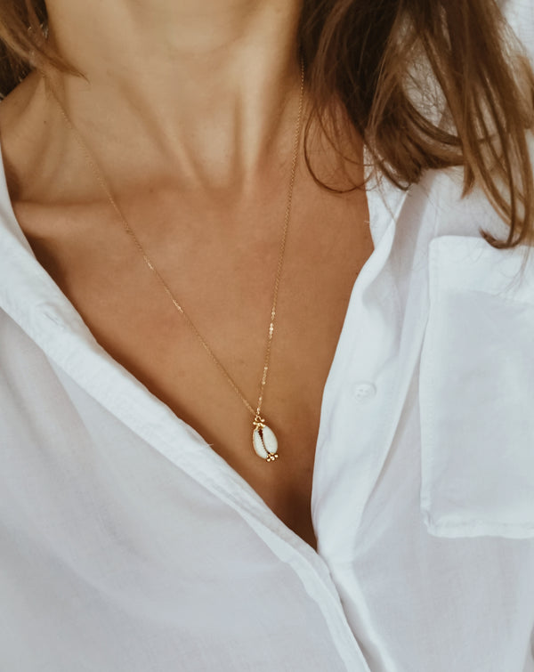 Elise Tsikis Paris Collier Valos
