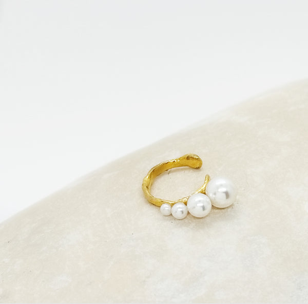 Elise Tsikis Paris Earcuff Milos