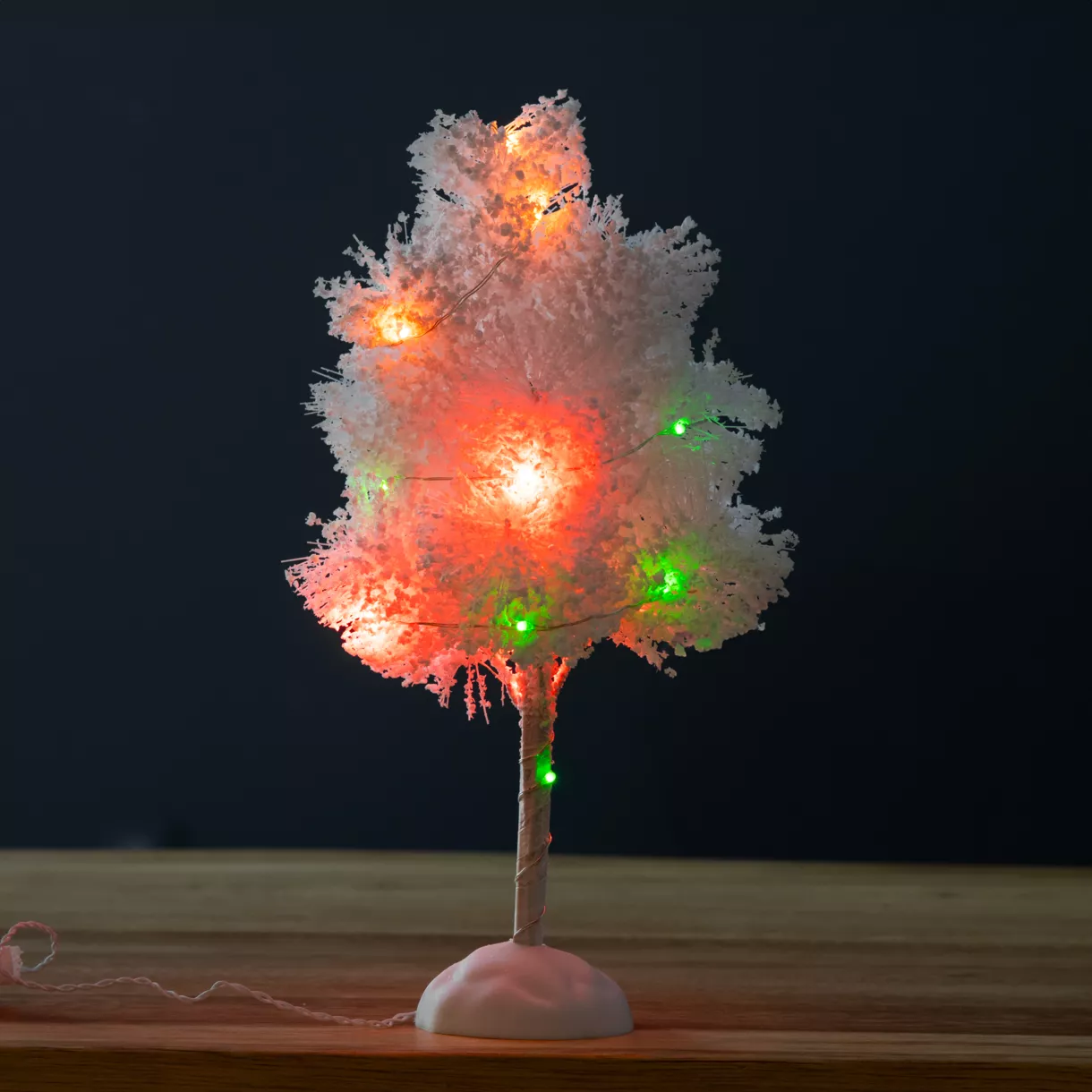 eminza Arbre lumineux à piles 16 LED (H22 cm) Christmas Multicolore