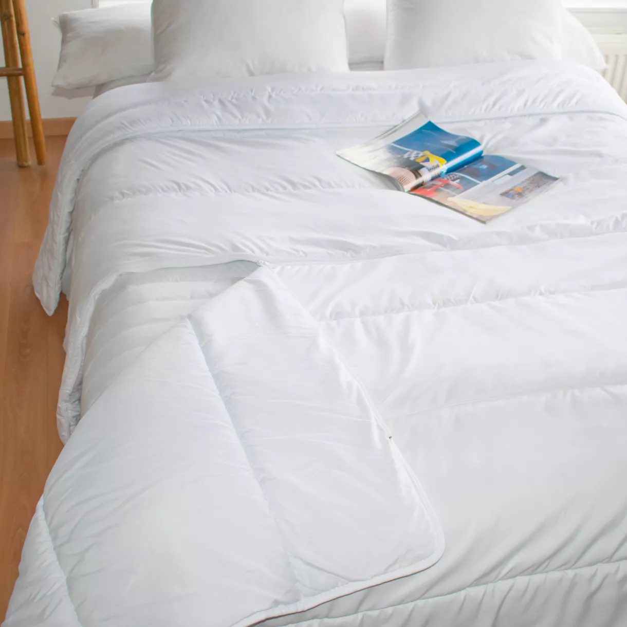 eminza Couette Chaude (260 x 240 cm) Segmentable Blanche