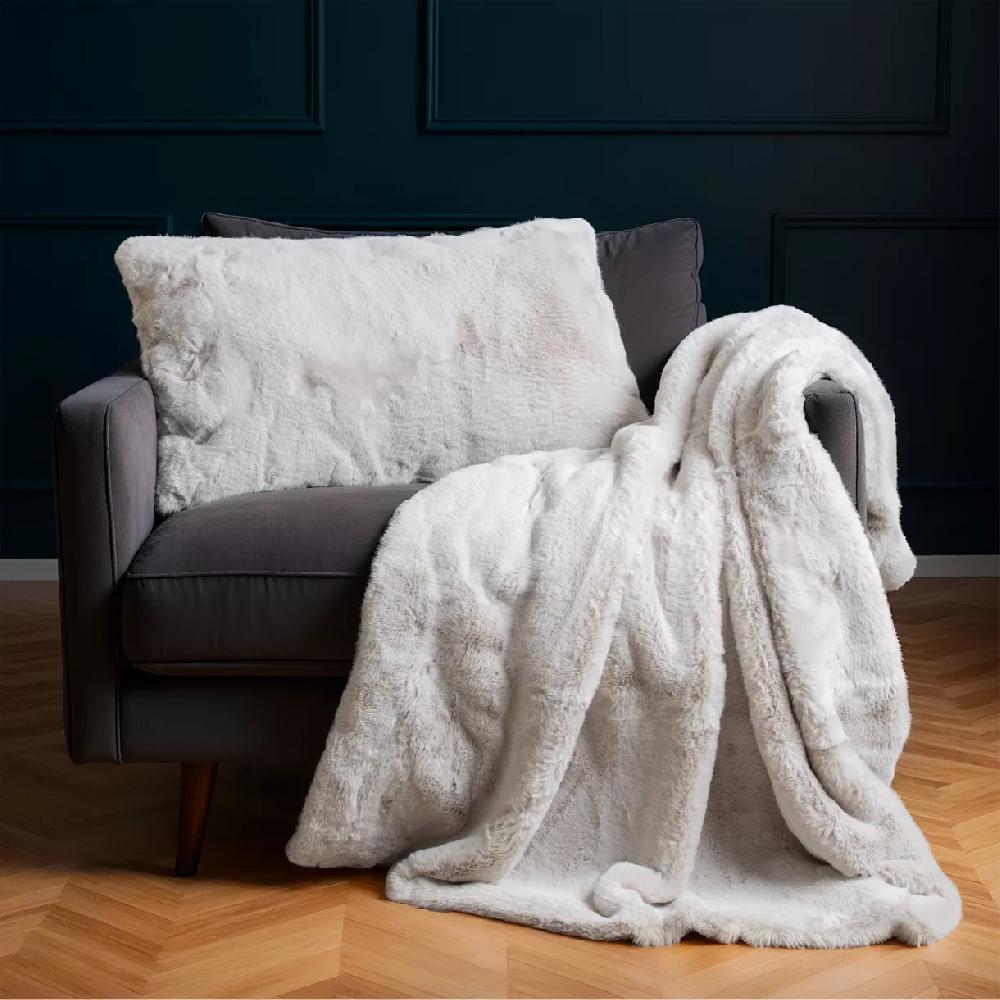 eminza Coussin rectangulaire fausse fourrure (50 x 80 cm) Bostan Beige