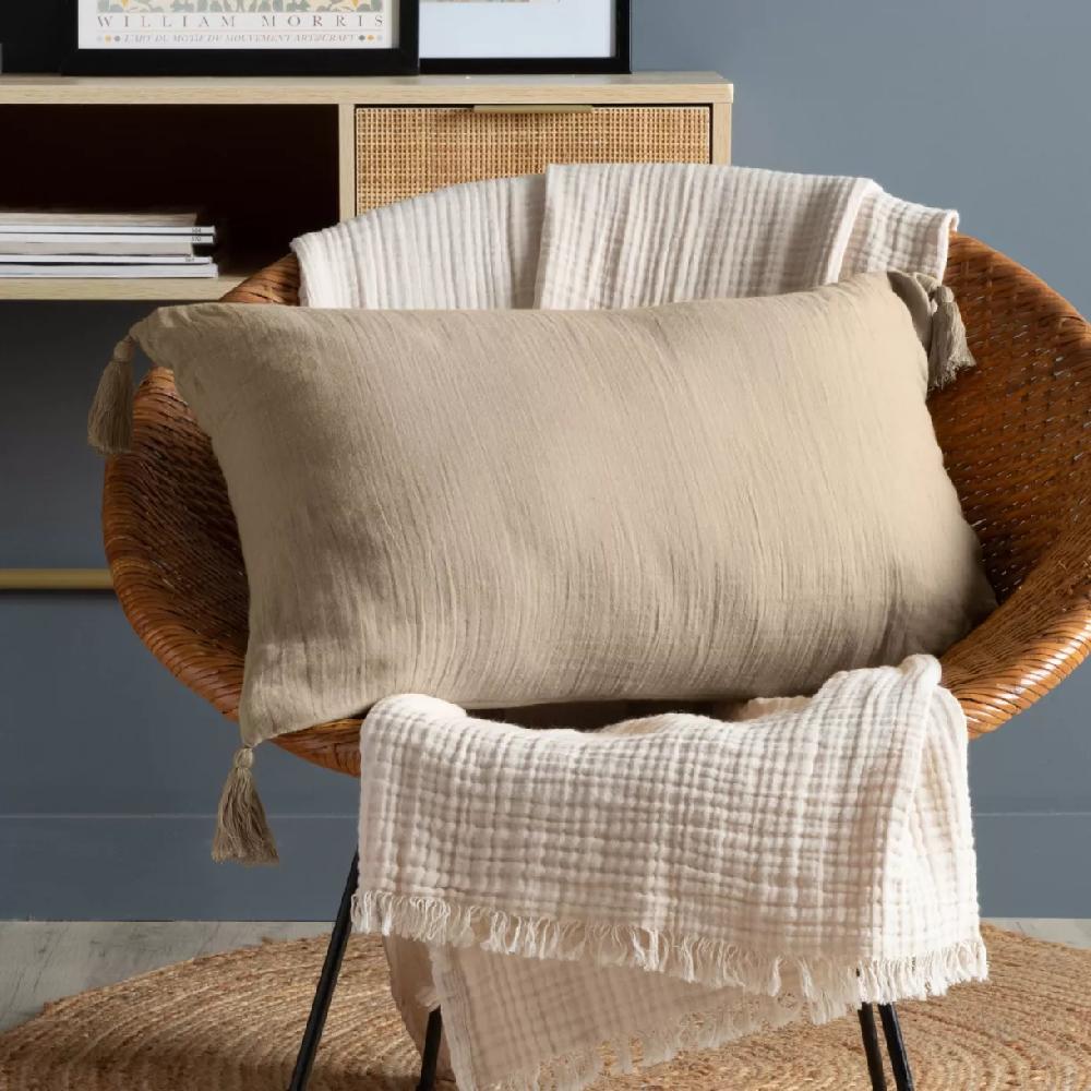 eminza Coussin rectangulaire gaze de coton (40 x 60 cm) Gaïa Ficelle eminza Coussin rectangulaire gaze de coton (40 x 60 cm) Gaïa Ficelle