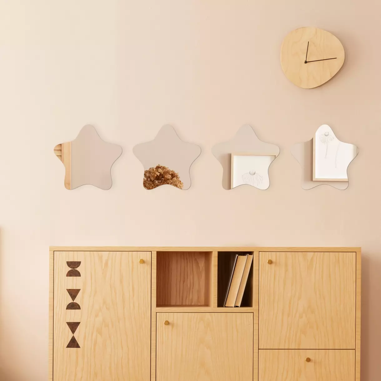 eminza Lot de 4 miroirs adhésifs (H19 cm) Etoiles