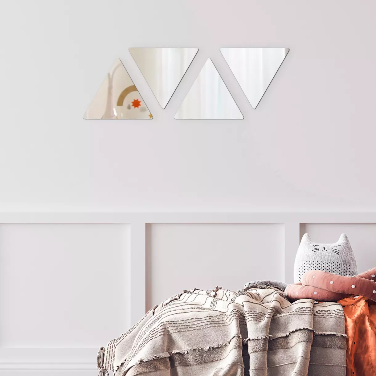 eminza Lot de 4 miroirs adhésifs (H20 cm) Triangles