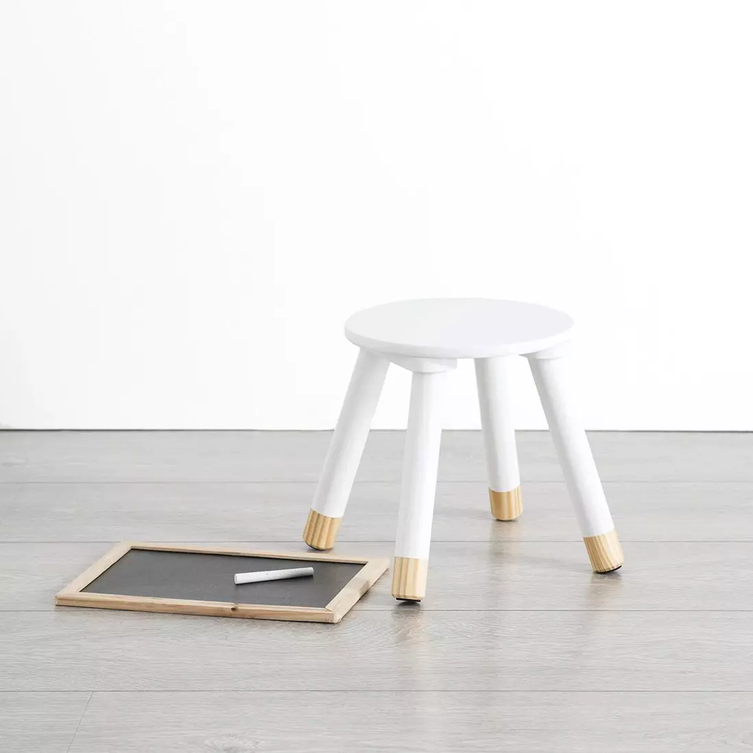 eminza Tabouret enfant bois (H24 cm) Douceur Blanc