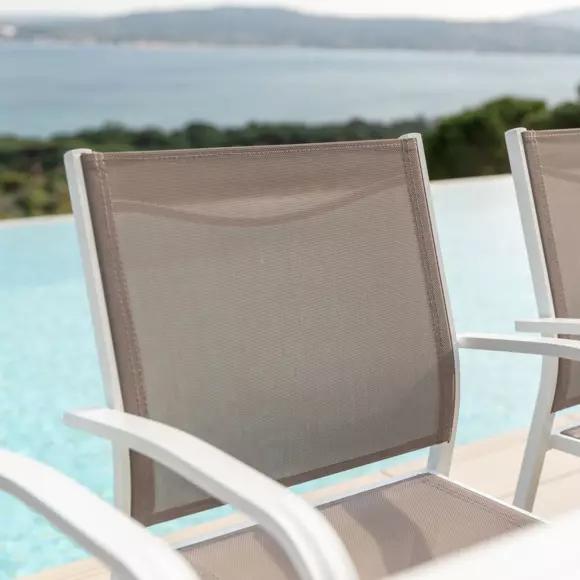Eminza Fauteuil De Jardin Aluminium Empilable Murano Blanc Et Taupe