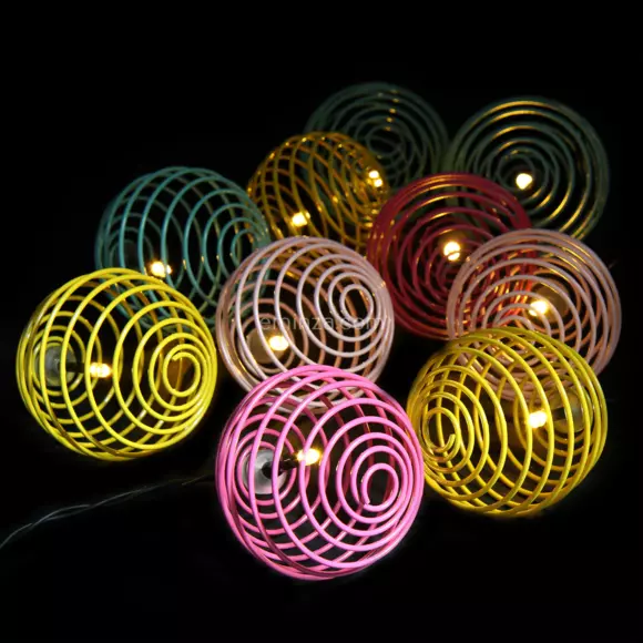 Eminza Guirlande Lumineuse Solaire 2 7 M 10 LED Rainbow Multicolore