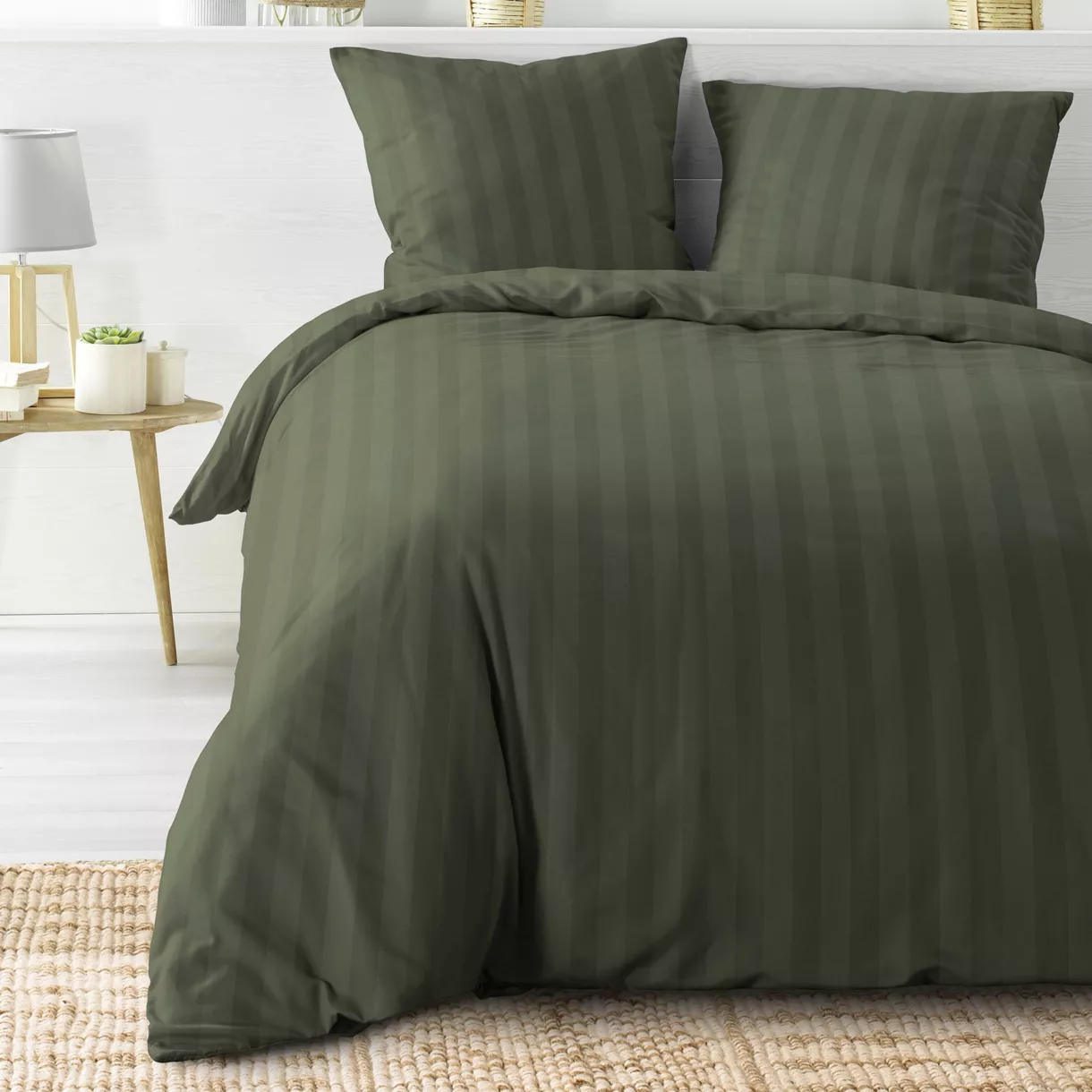 eminza Housse de couette et deux taies microfibre (240 x 220 cm) Cleo Vert kaki