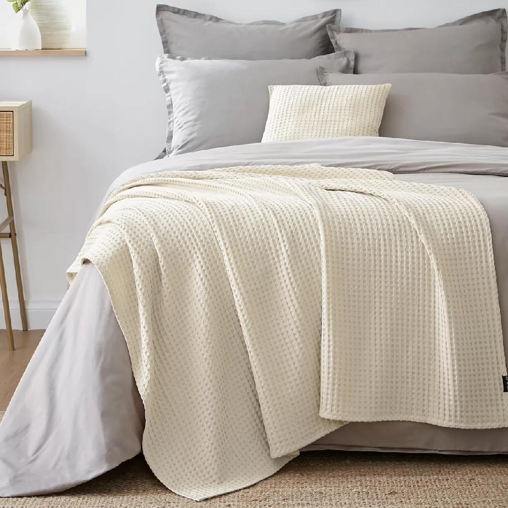 eminza Jeté de lit coton nid d'abeille (130 x 160 cm) Maya Beige pampa