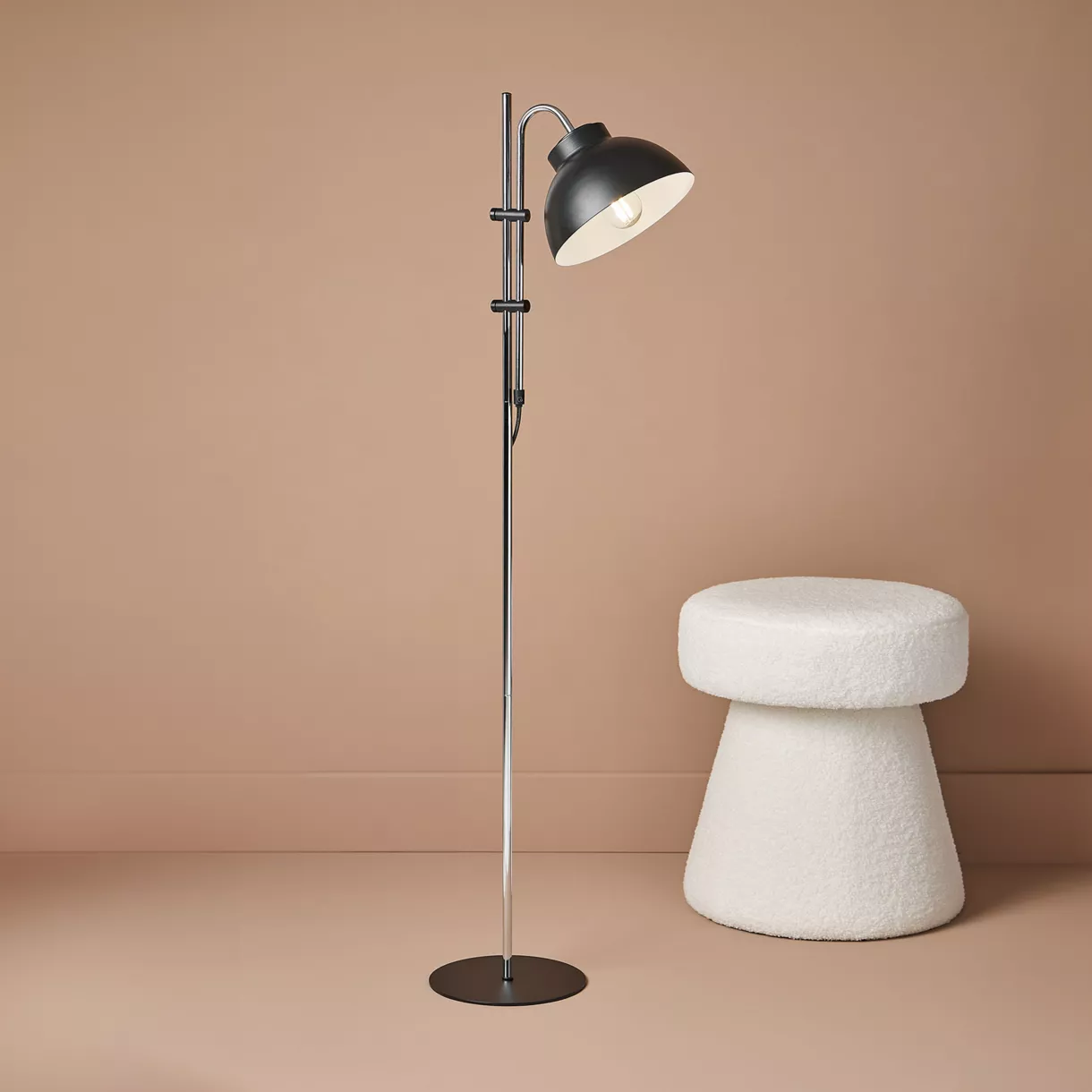 eminza Lampe à poser ajustable (H47/115 cm) Industry métal Noir