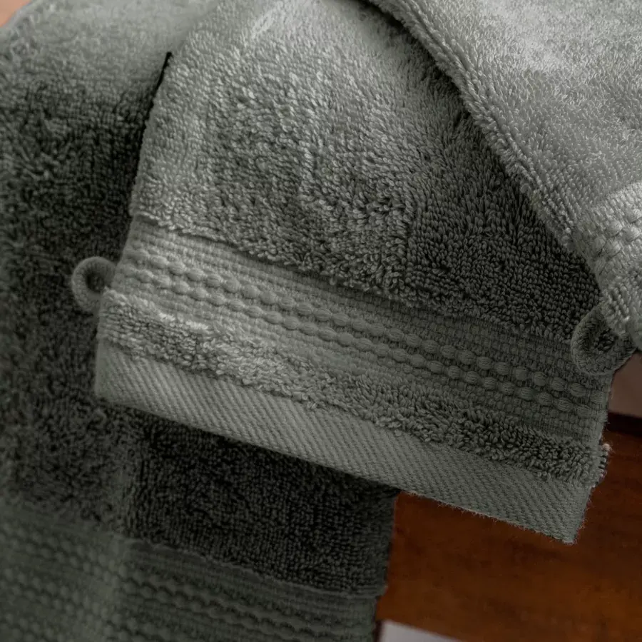 Eminza Lot De 2 Gants De Toilette Coton Bio (15 X 21 Cm) Méline Vert Romarin