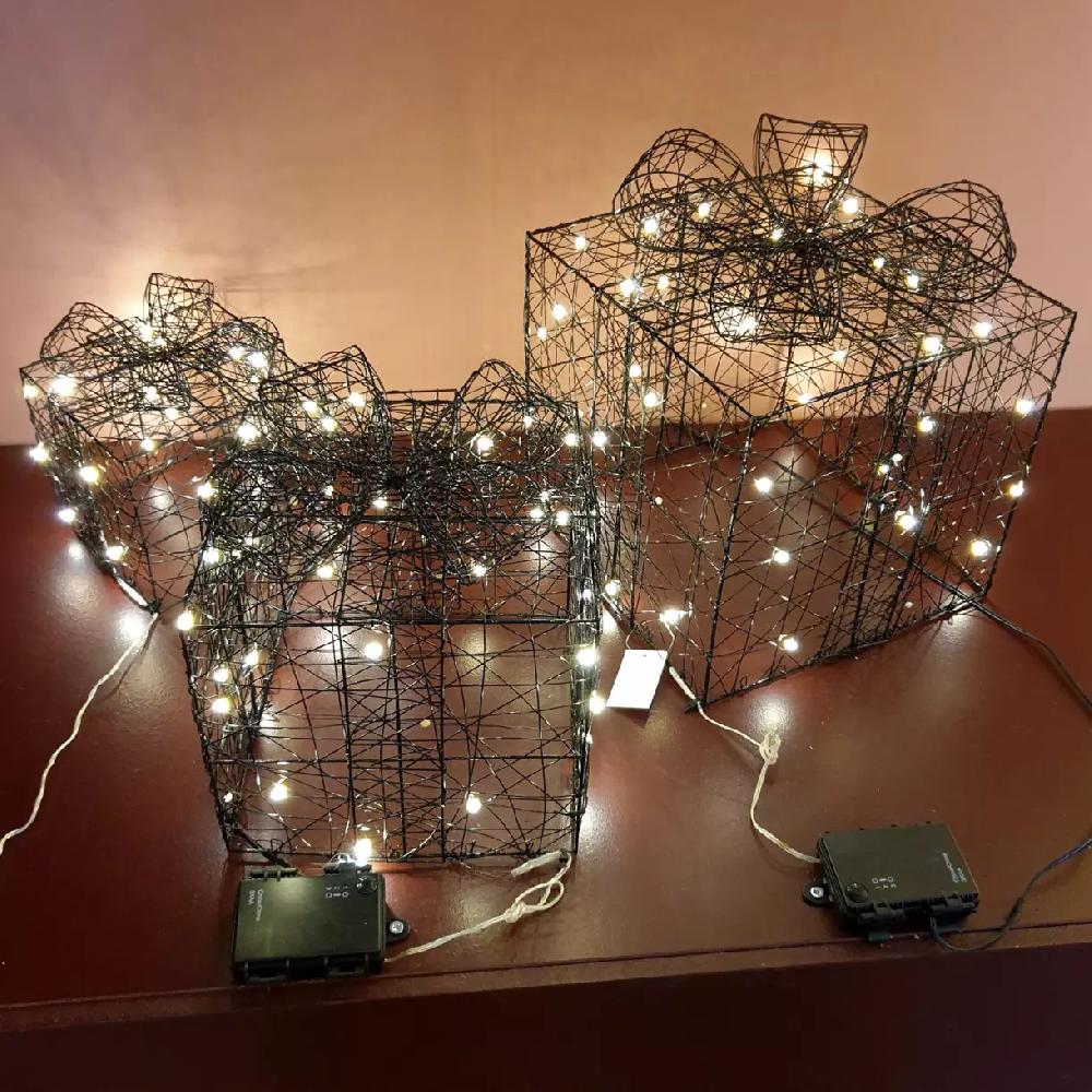 eminza Lot de 3 cadeaux lumineux à piles 90 LED (H28 cm) Féerie Blanc chaud