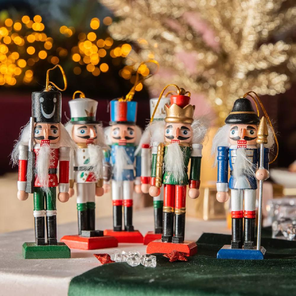 eminza Lot de 6 soldats Casse-noisette à suspendre (H12 cm) Multicolore