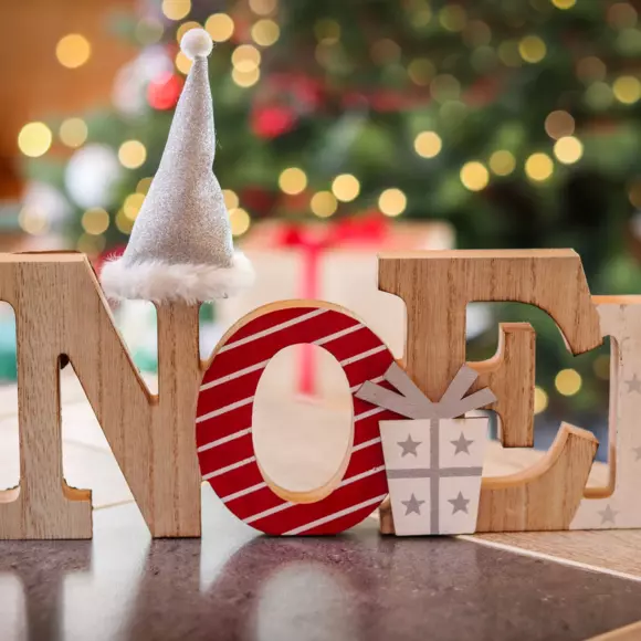 Eminza Mot à Poser "Noël" En Bois (H12 Cm) Chapeau Pailleté Argent