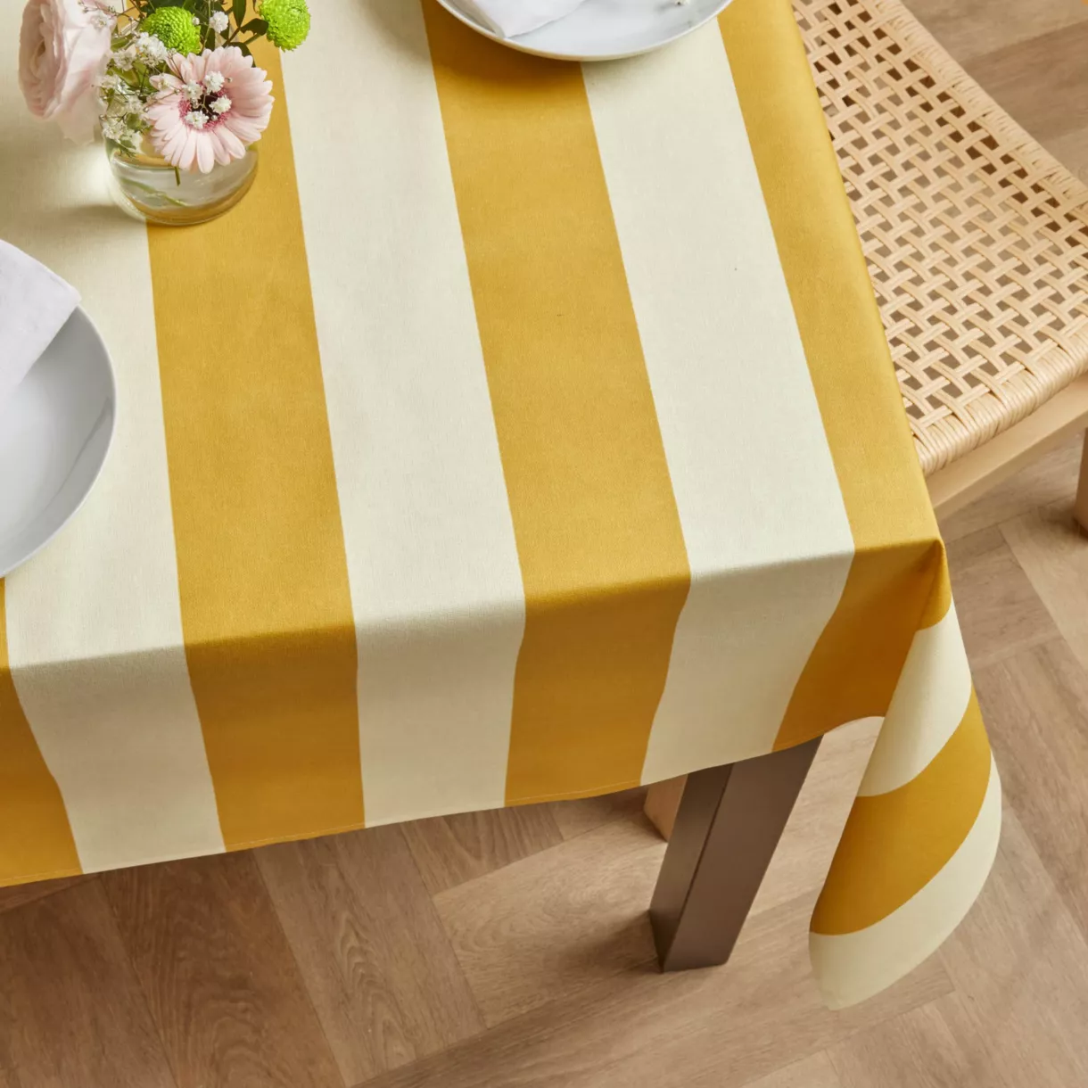 eminza Nappe rectangulaire coton enduit (150 x 250 cm) Clementine Jaune moutarde