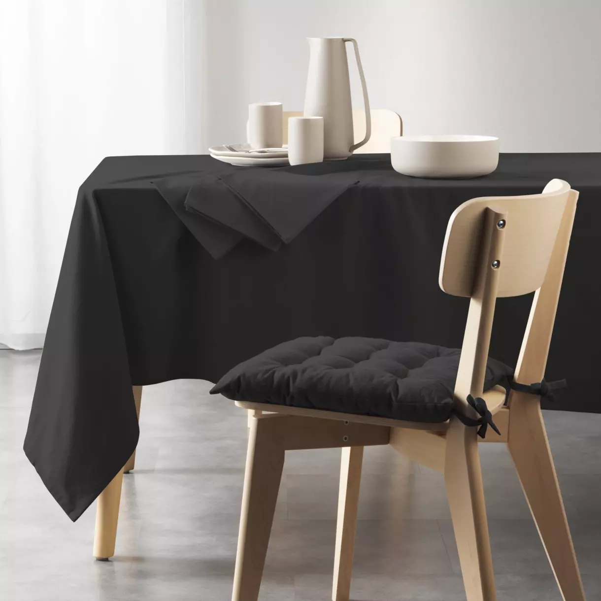 eminza Nappe rectangulaire coton recyclé (L240 cm) Mistral Noire
