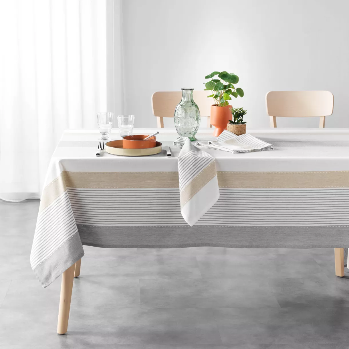 eminza Nappe rectangulaire coton tissé (140 x 240 cm) Iliade Blanche