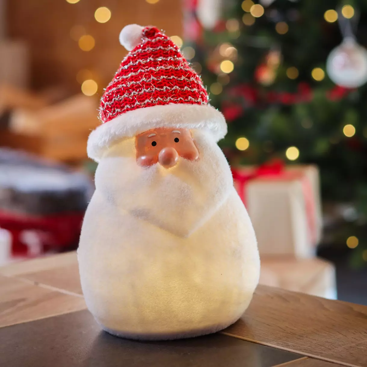 eminza Père Noël lumineux à piles 4 LED (H31 cm) Ennry Blanc chaud